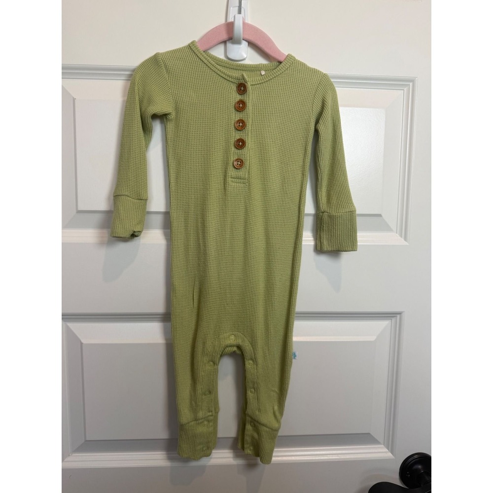 28.Posh Peanut Sage Green Waffle Knit Henley Romper Long Sleeve 9-12M bamboo